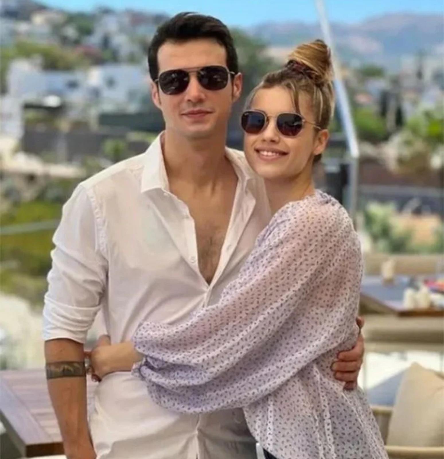 Afra Saraçoğlu ve Mert Yazıcıoğlu ilişkisi