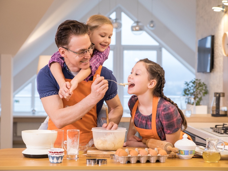 رسائل تهنئة بمناسبة عيد الأب 2022