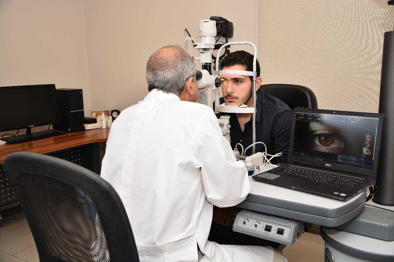 دكتور عاصم الباز