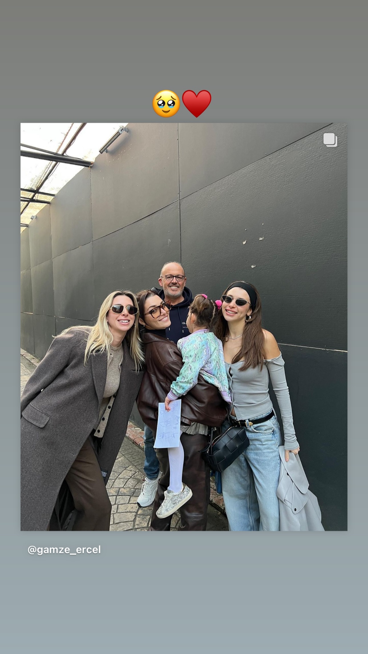 Kerem Bürsin and Hande Erçel