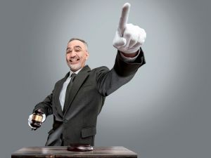 ما تفسير حلم المزاد في المنام؟ ما تفسير حلم المزاد في المنام؟