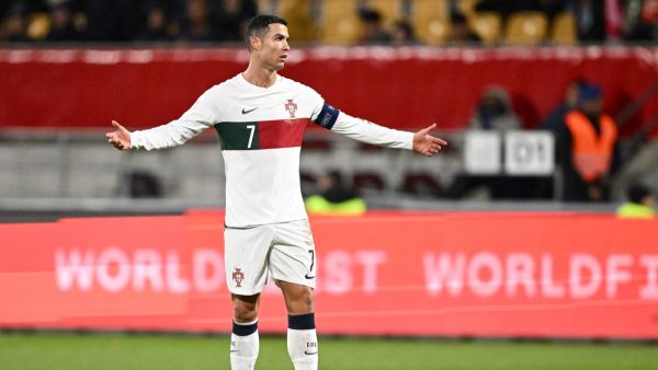 كريستيانو رونالدو يغيب عن اللقاء (Photo by SEBASTIEN BOZON / AFP) كريستيانو رونالدو يغيب عن اللقاء (Photo by SEBASTIEN BOZON / AFP)